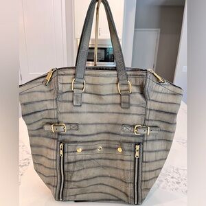 Yves Saint Laurent Grey Crocodile Embossed Nubuck Large Downtown Bag